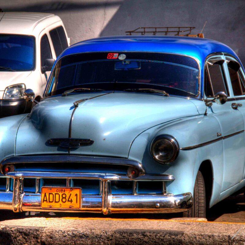 Blue 1949 Chevrolet DeLuxe Havana | Classic Car Photo Download
