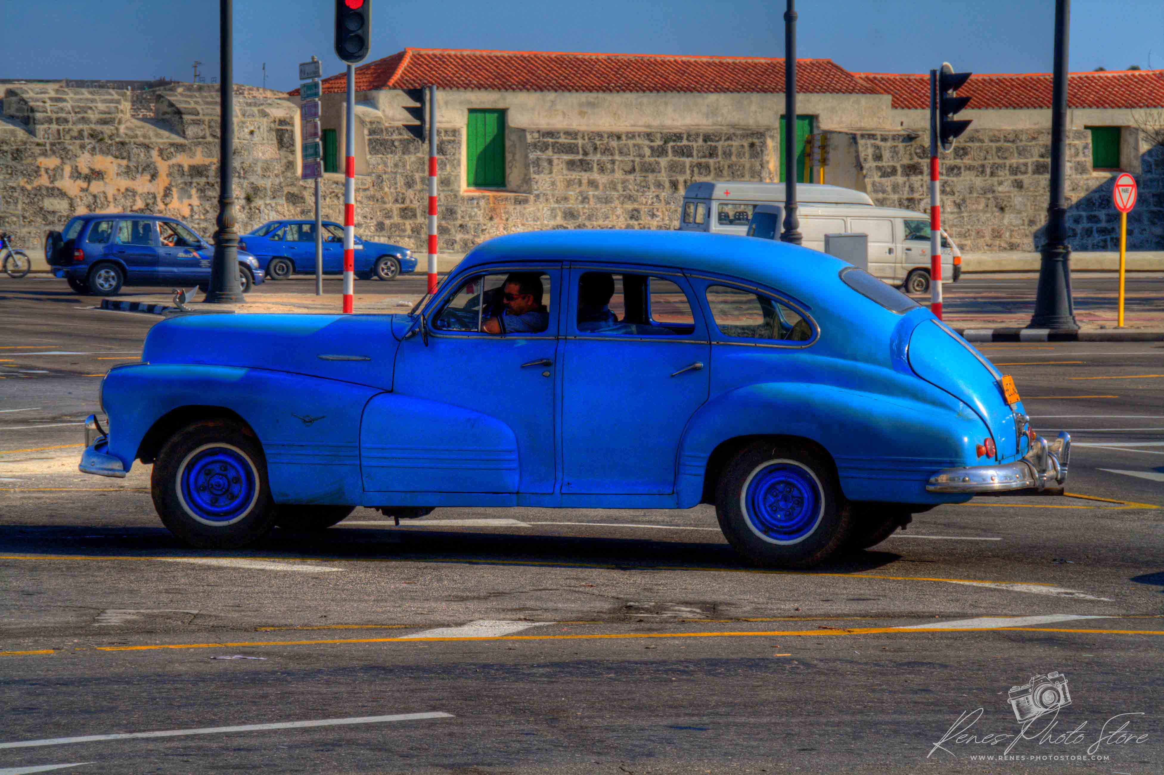 Blue 1951 Chevrolet Sedan | Havana Classic Car Photo
