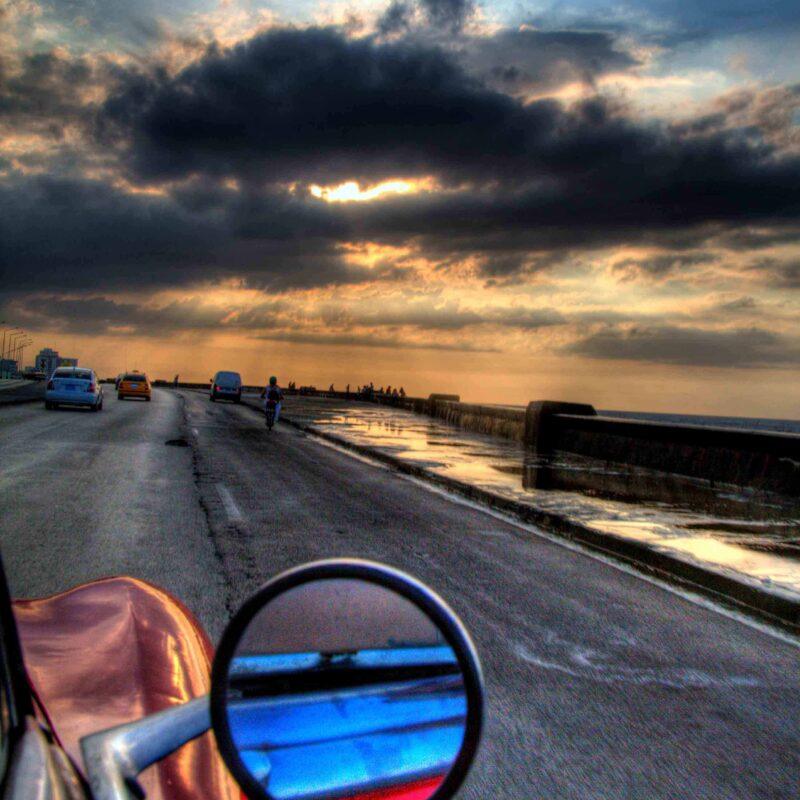 Havana Malecón Ride | 1952 Oldsmobile Convertible Photo Download