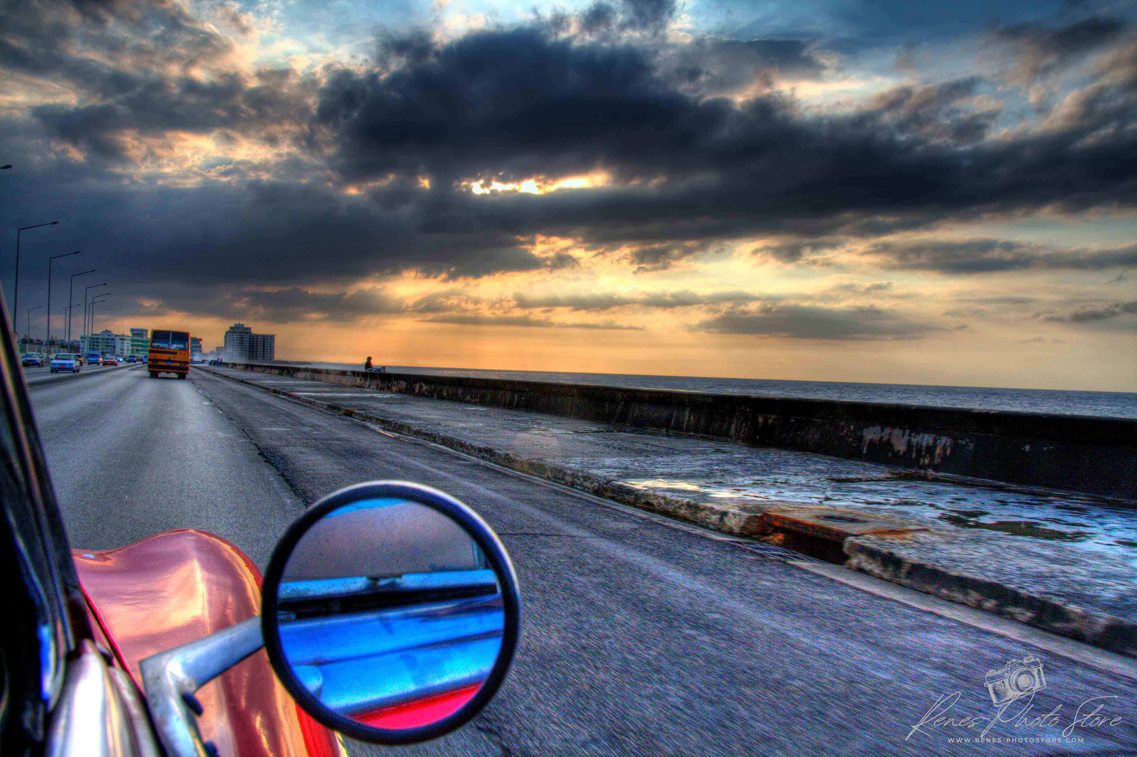 Havana Malecón Drive | 1952 Oldsmobile Convertible Photo Download