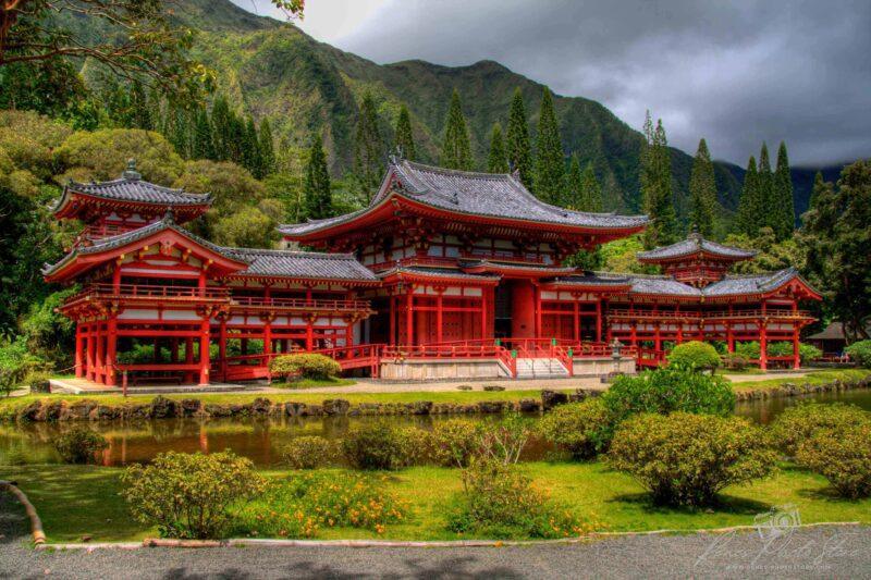 Byodo-In Temple Oahu Photo | Hawaii Buddhist Temple Download