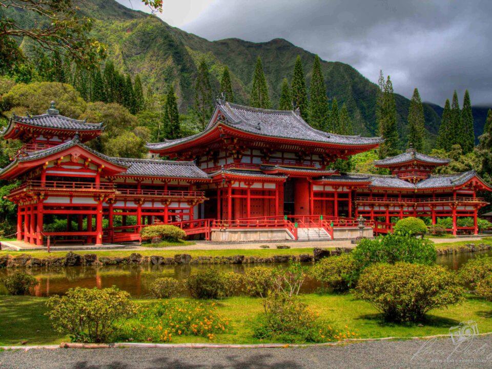 Byodo-In Temple Oahu Photo | Hawaii Buddhist Temple Download