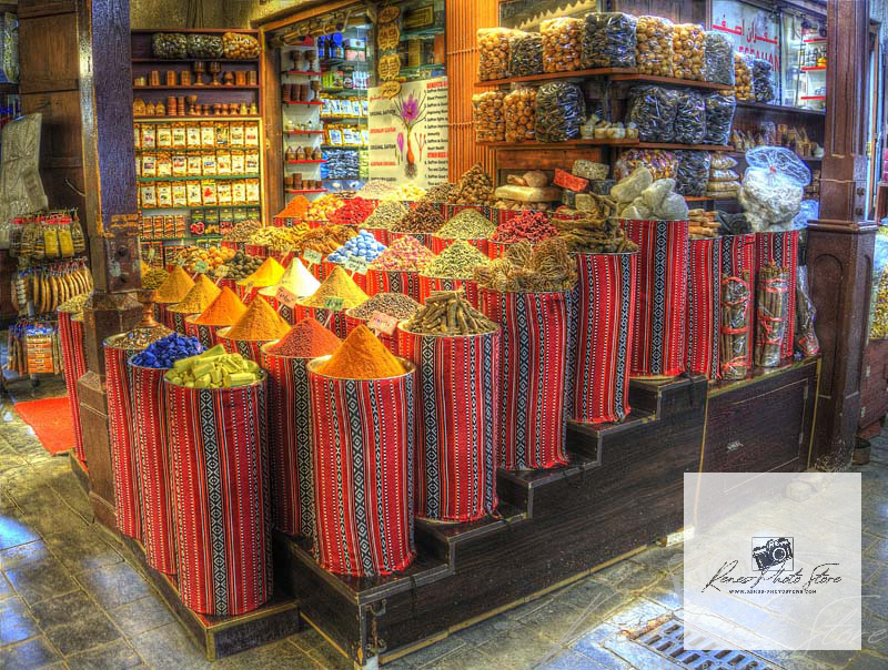 Dubai Spice Souk | Colorful Cones of Saffron, Turmeric, and Teas in Deira – Photo Download