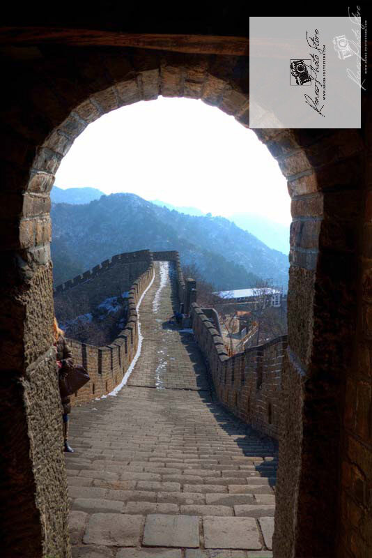 Great Wall at Mutianyu in Beijing | Mountain Pass Architecture Photo Download