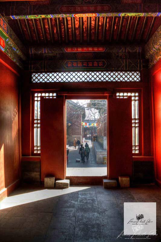 Hallway View in the Forbidden City, Beijing | Palace Architecture Photo Download