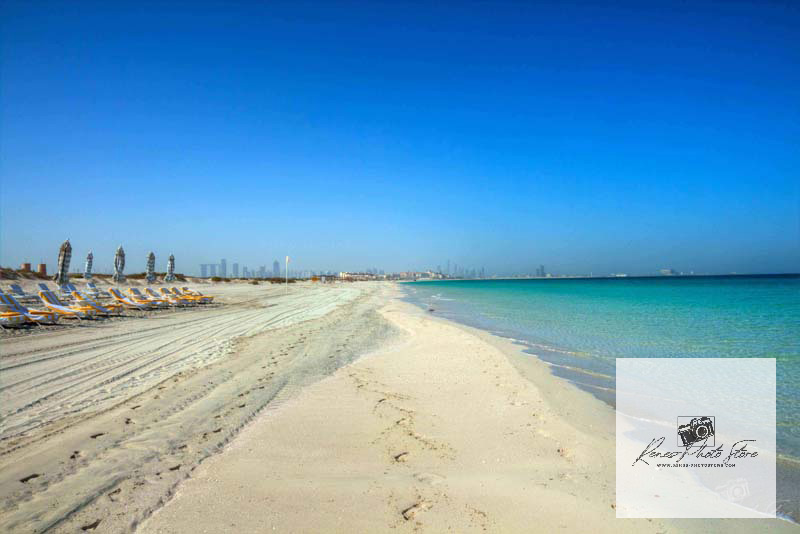 Sunny Morning on Saadiyat Island Beach, Abu Dhabi | Azure Coastline Panorama